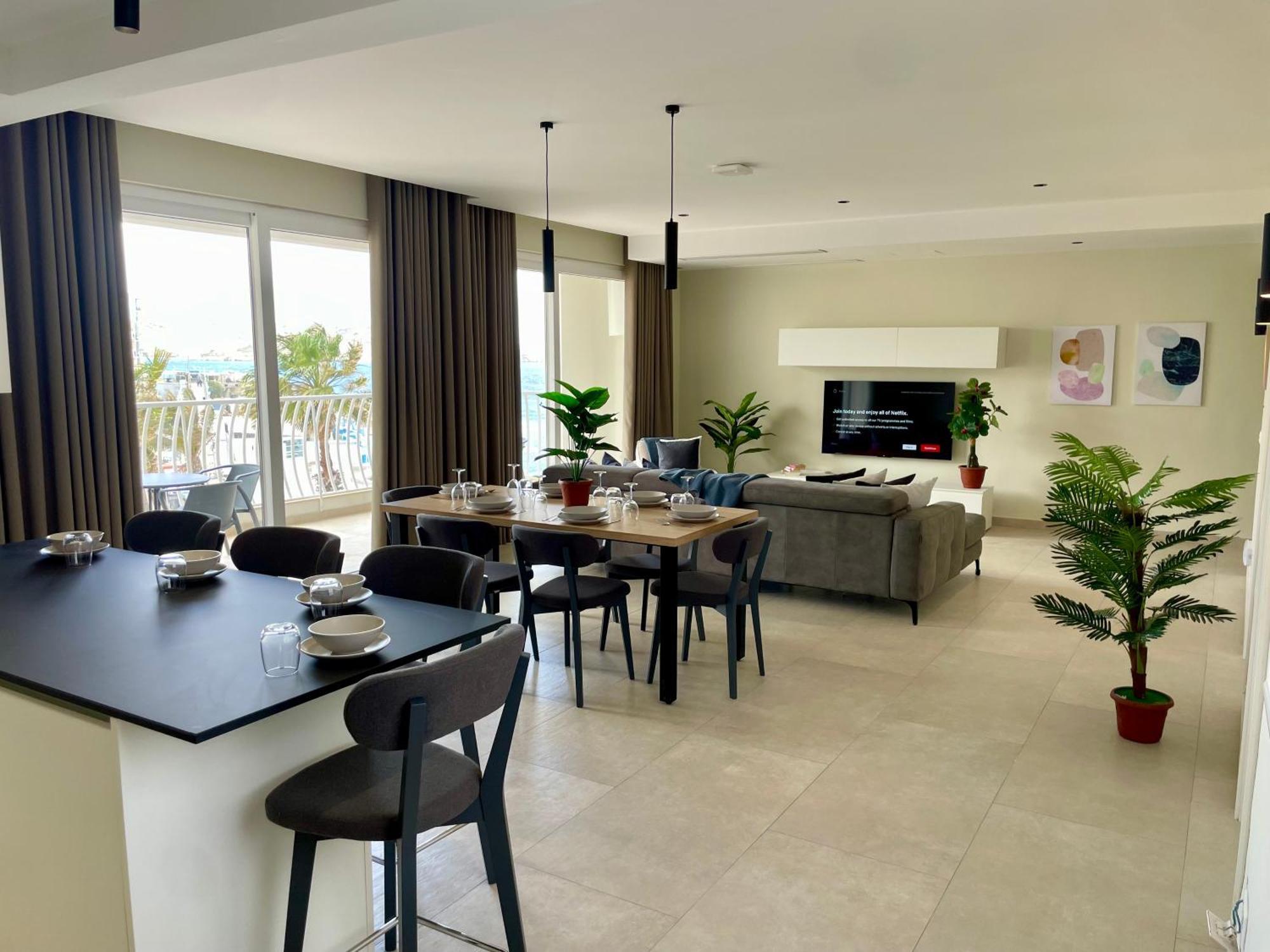 Bugibba Square Seafront Lux Apartments By Holi Bahía de San Pablo Exterior foto